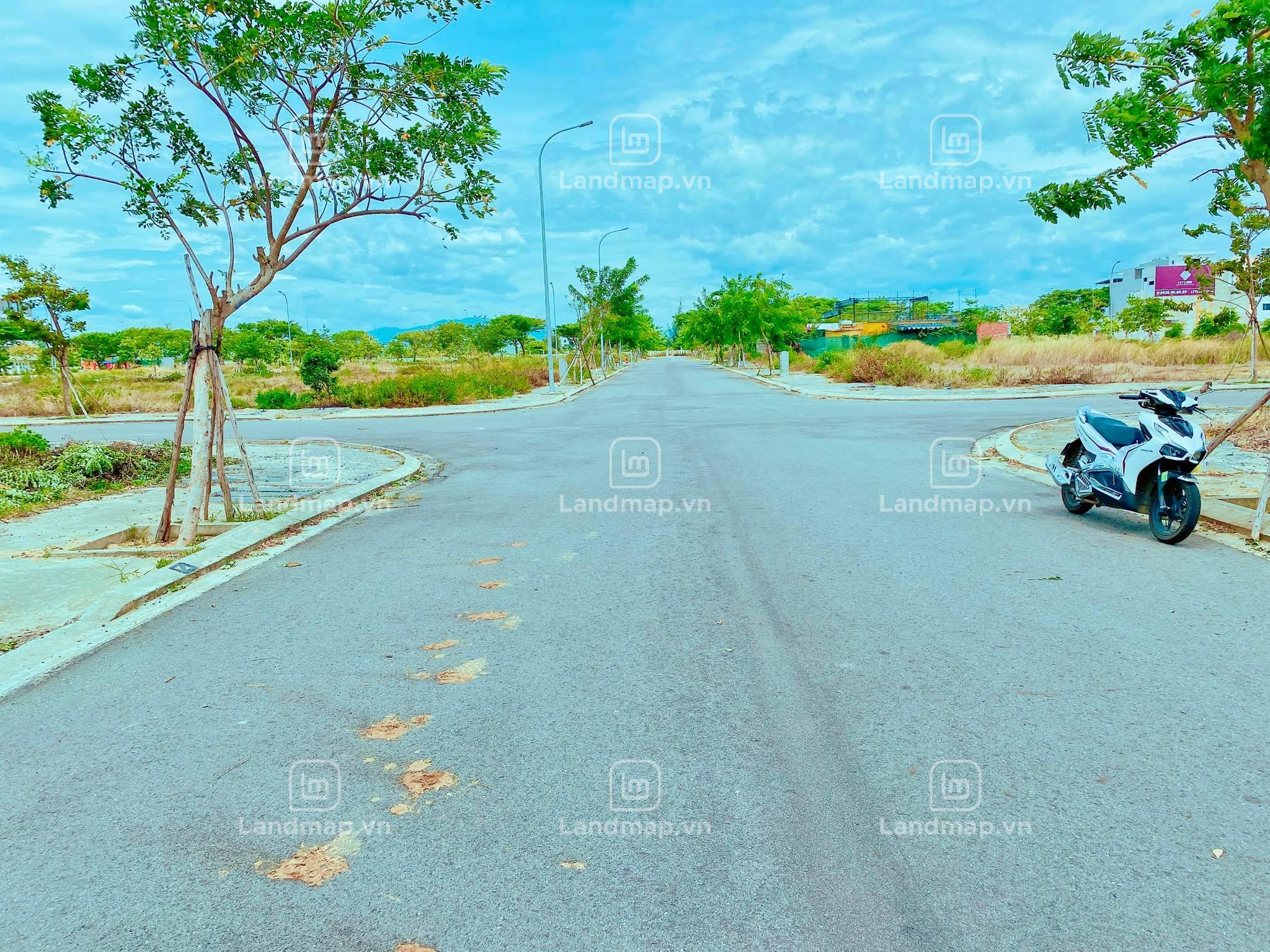 Đất Nền đường 7.5m B2-55fpt lô V1 FPT City