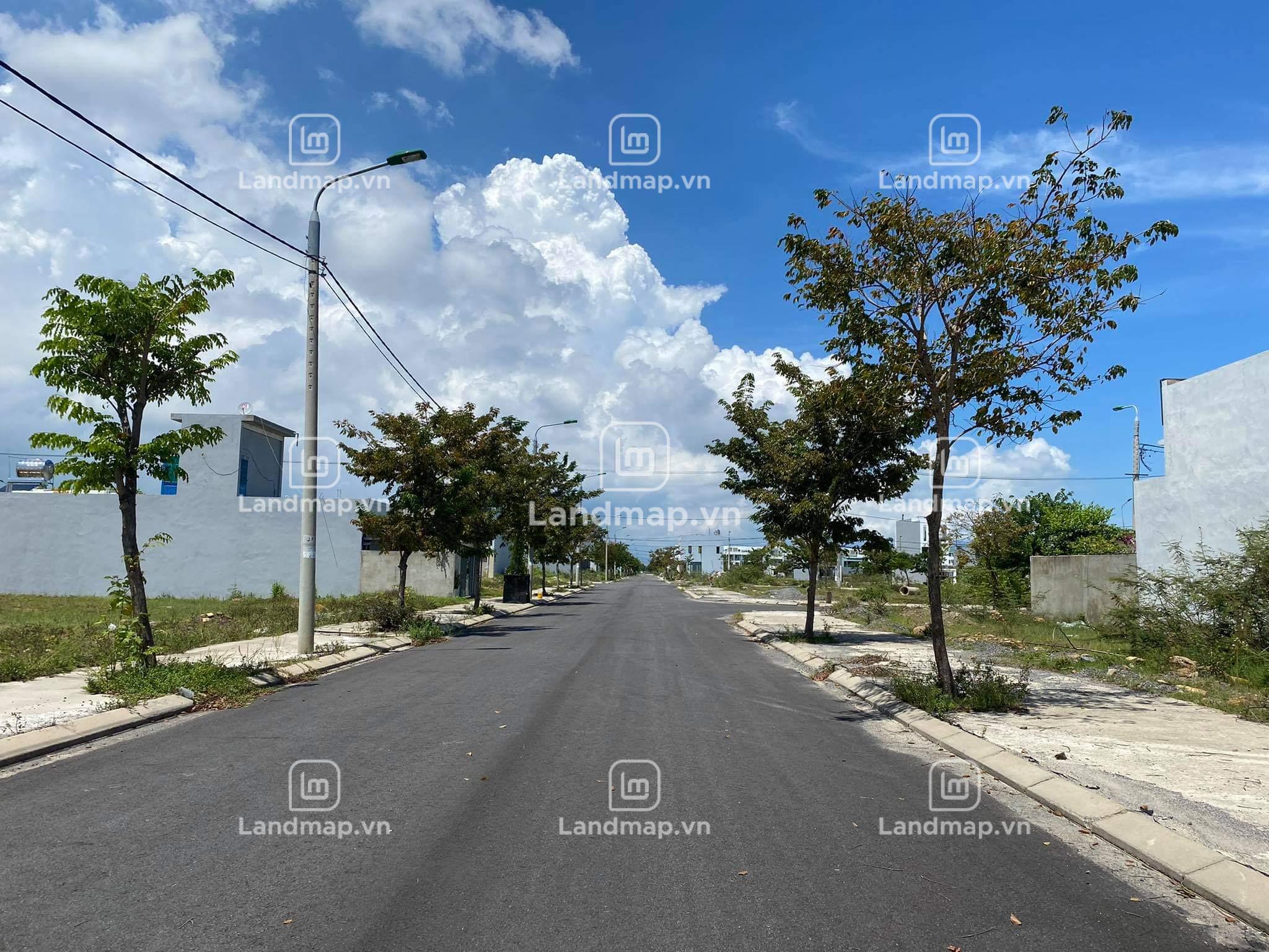 Đất Nền đường 7.5m B2-81 lô Cụm B2-6X đến 10X Nam Hòa Xuân