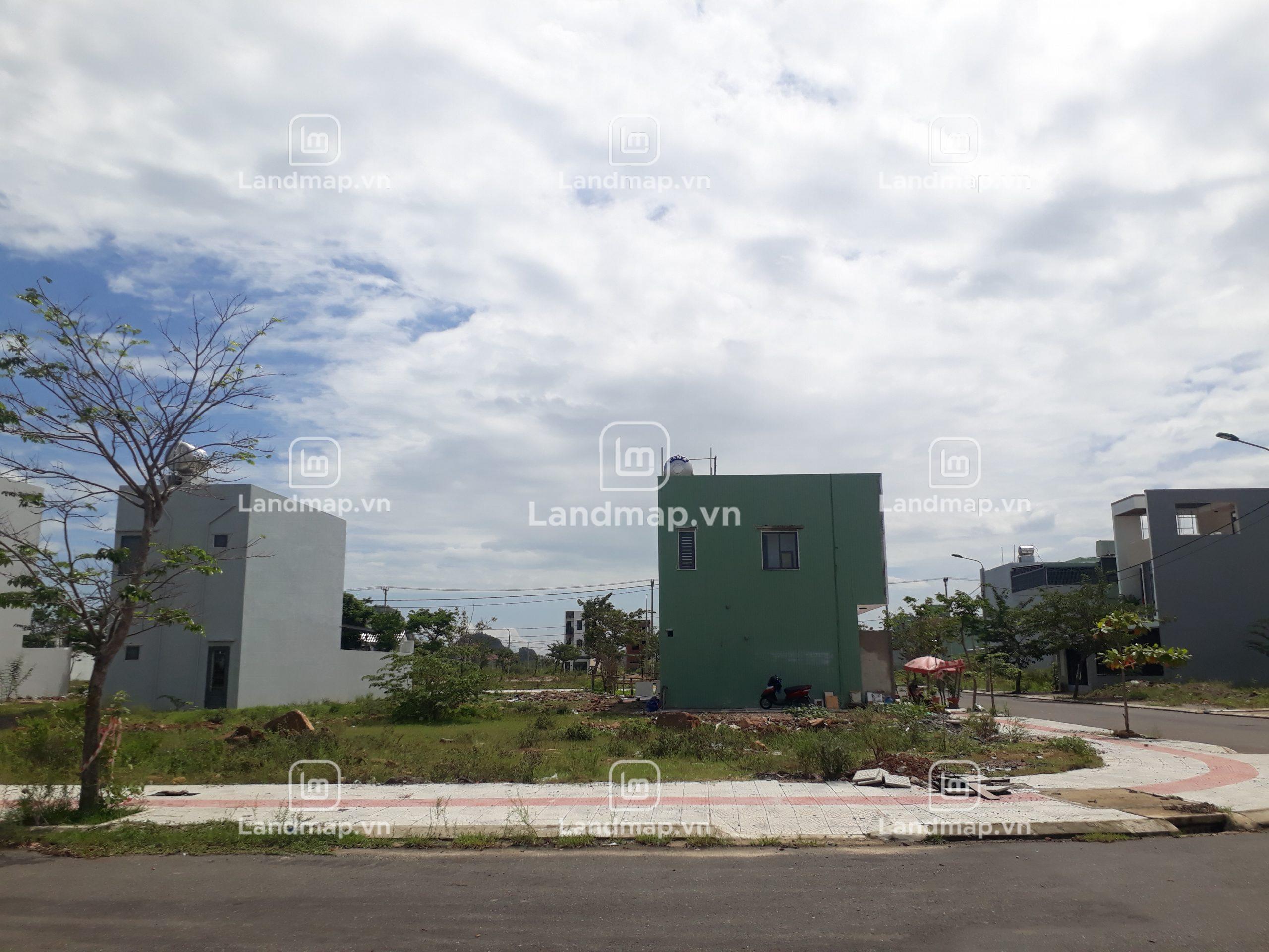 Bán Đất Hai Mặt Tiền Cụm B2-6X đến 10X Nam Hòa Xuân đường 7m5 B2.72 lô 3x