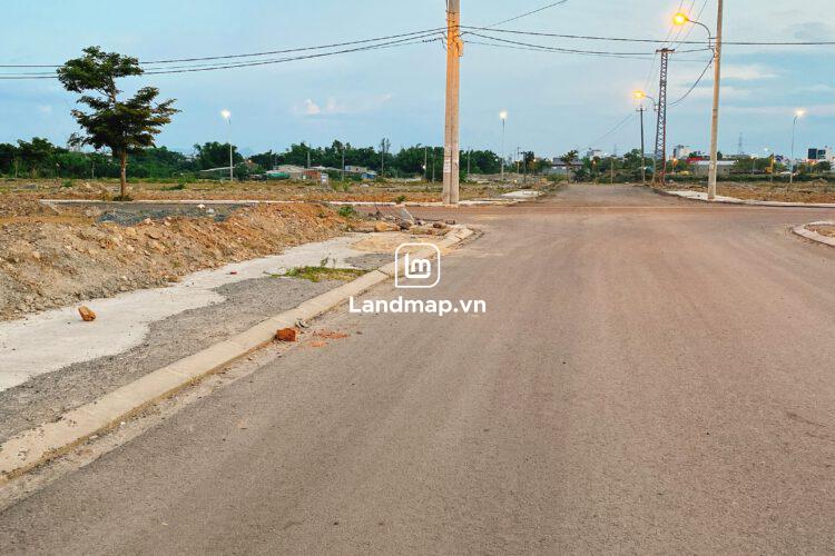 Bán Đất Nền Nam Hòa Xuân đường Đặng Hồi Xuân B2-99 lô 7x - Đường thông