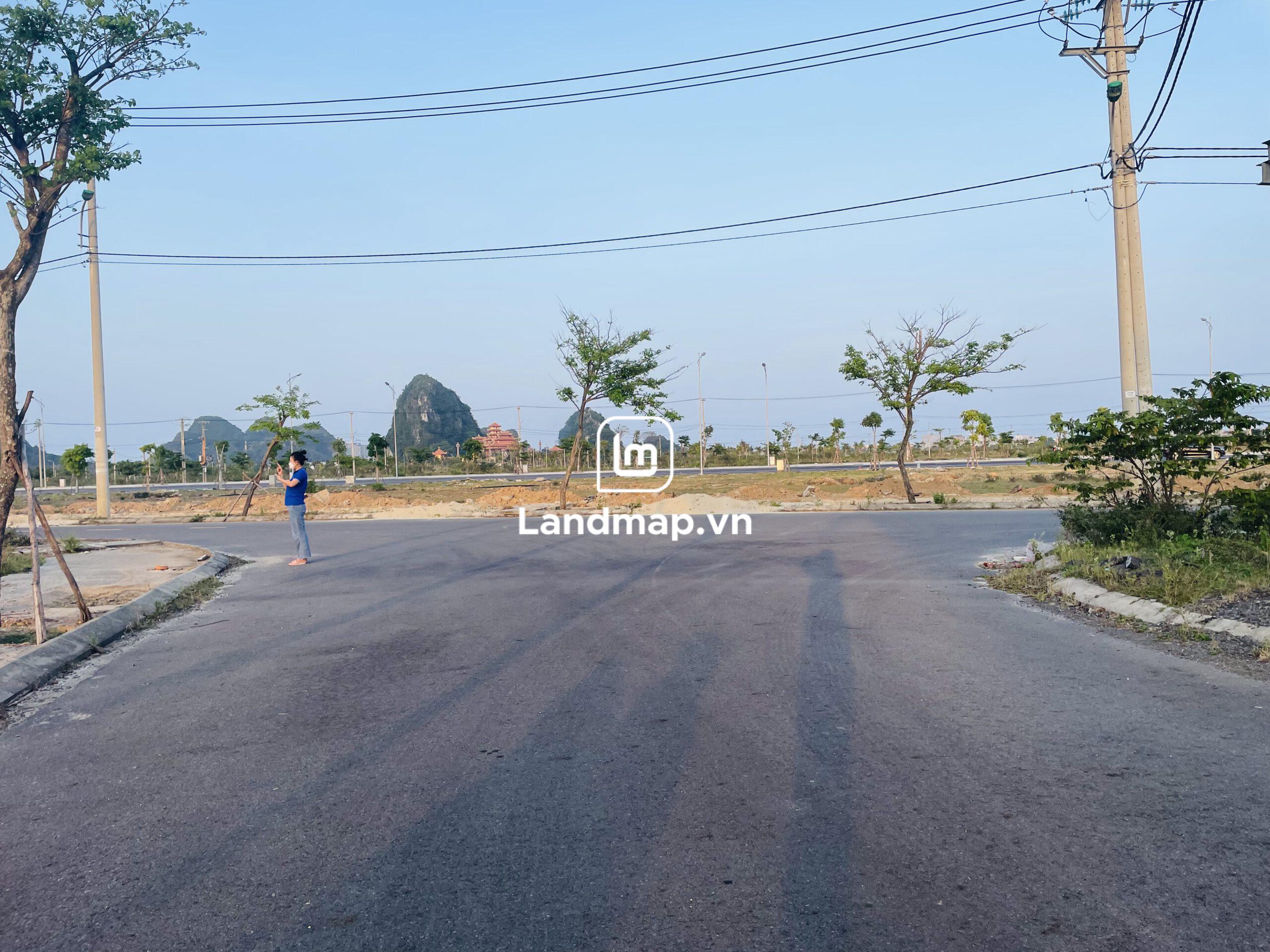 Bán Đất Nền Đầm Sen Nam Hòa Xuân đường 7.5m B2-117 lô