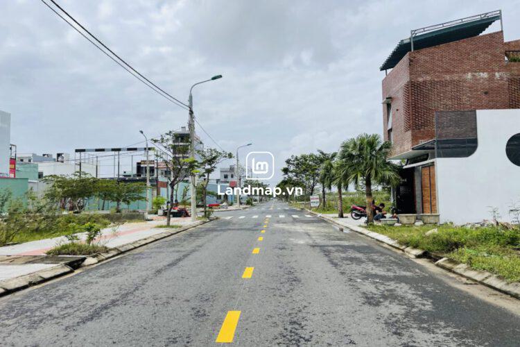 Bán Đất Hai Mặt Tiền Nam Hòa Xuân đường 10.5m B2-77 lô 33 - Đường thông