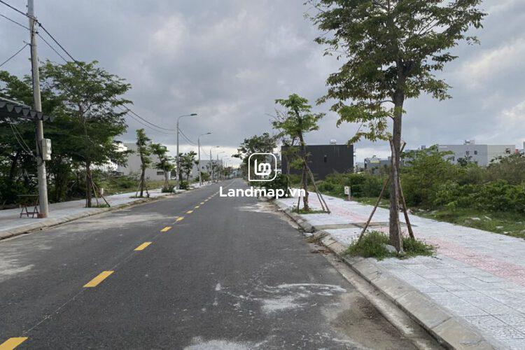 Bán Đất Hai Mặt Tiền Đầm Sen Nam Hòa Xuân đường 7.5m B2-141 lô 1 - Đối diện trường học, Gần đường Nguyễn Phước Lan