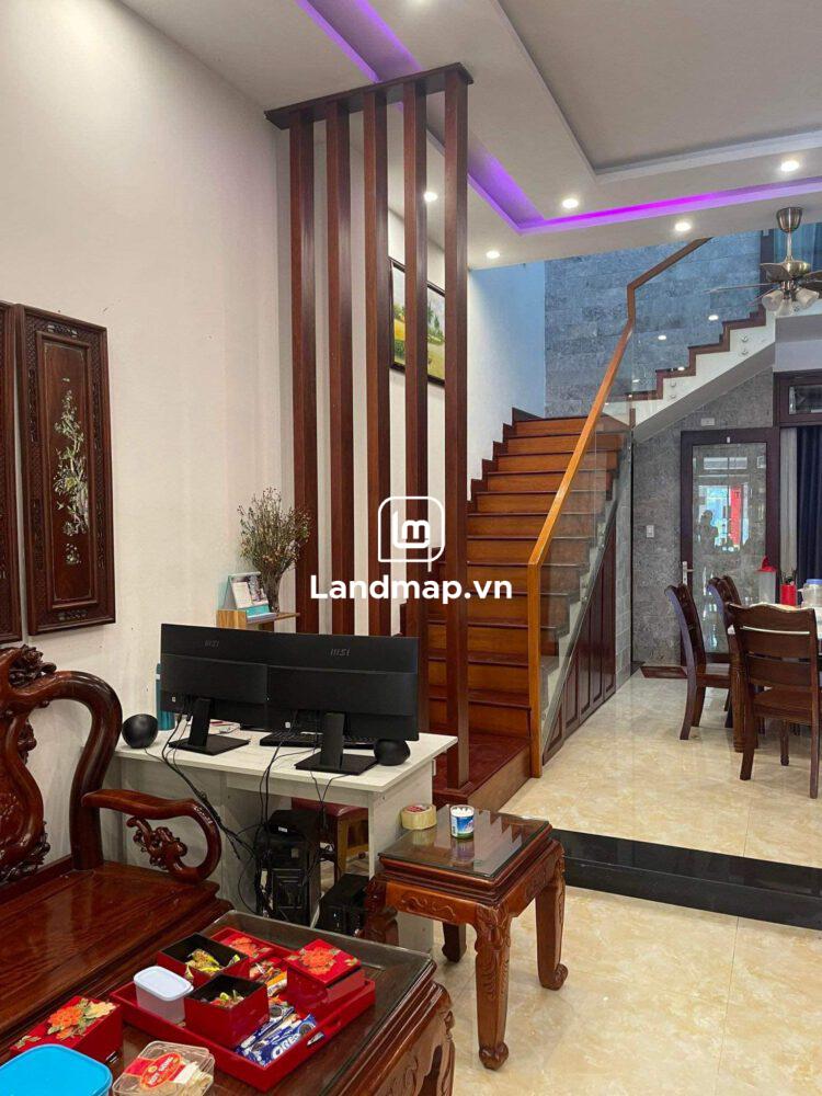 Bán Nhà đường 10.5m Hòa Xuân