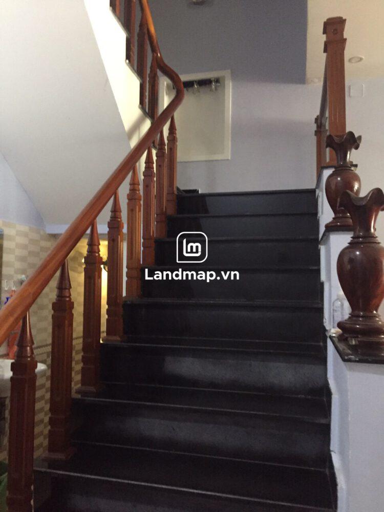 Bán Nhà đường 10.5m Hòa Xuân