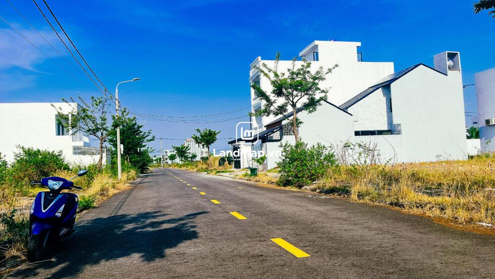 Bán Đất Nền Đầm Sen Nam Hòa Xuân đường 7.5m B2-138 lô